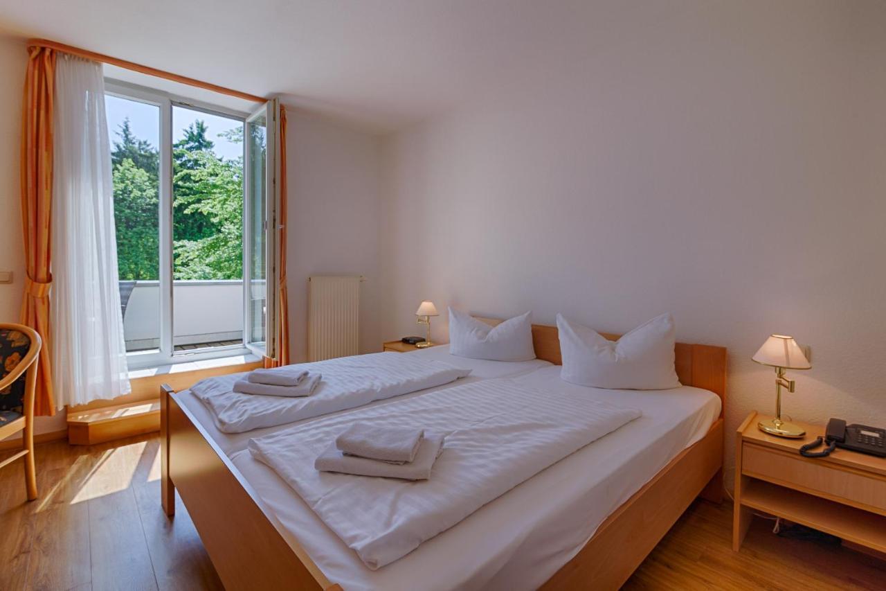 Hotel Haus Oberland Masserberg Bagian luar foto