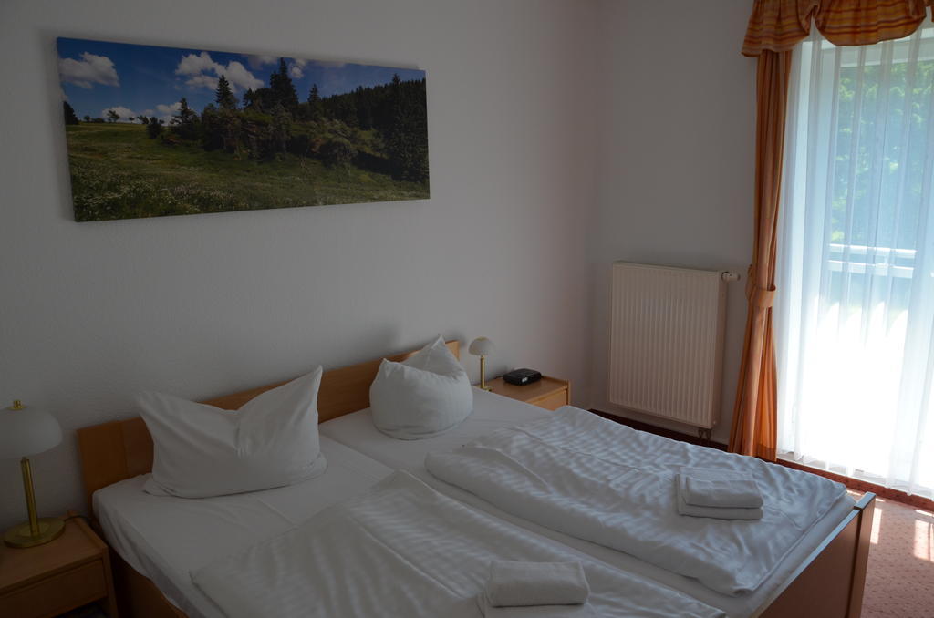 Hotel Haus Oberland Masserberg Ruang foto